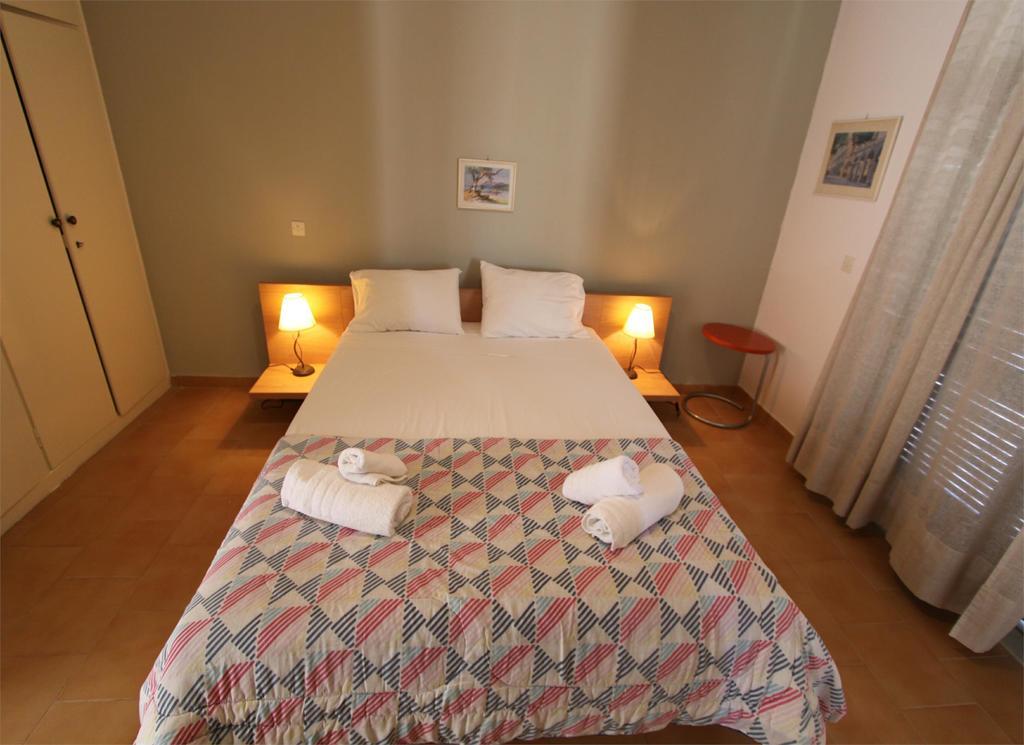 Corfu Glyfada Menigos Beach Apartments Bagian luar foto