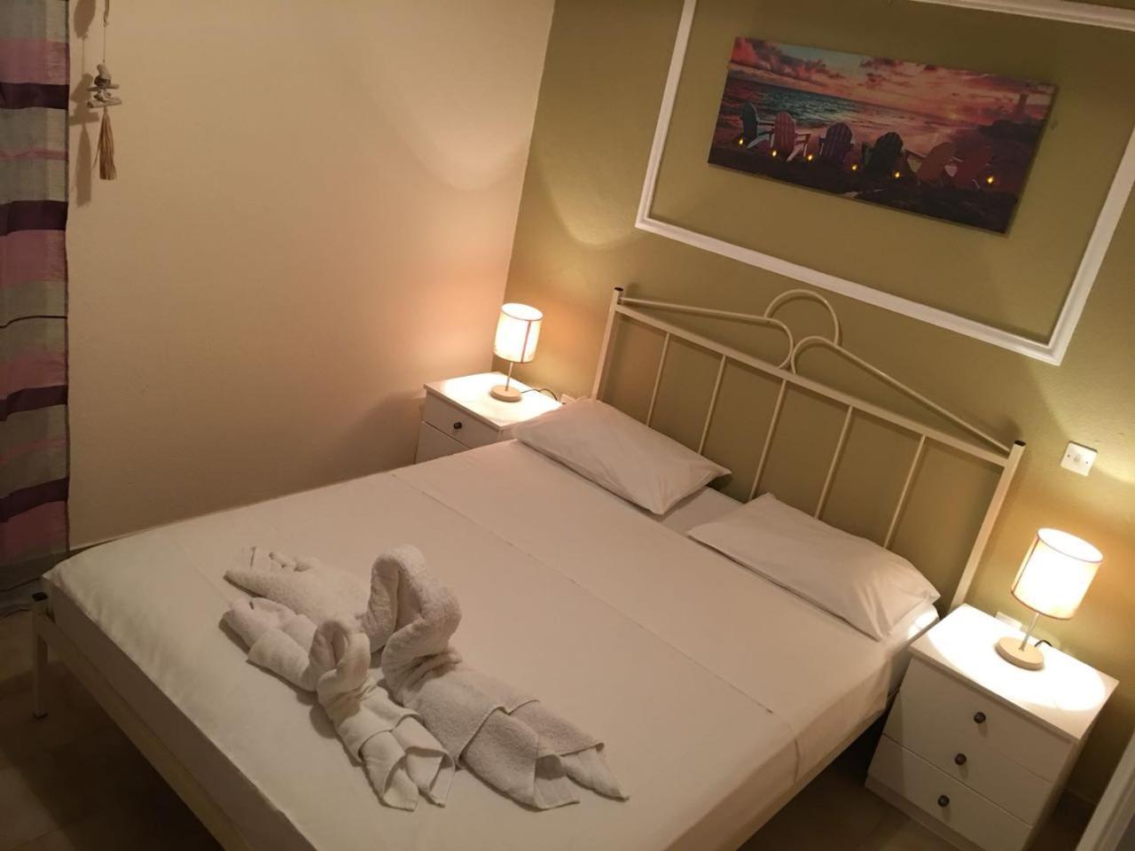 Corfu Glyfada Menigos Beach Apartments Bagian luar foto