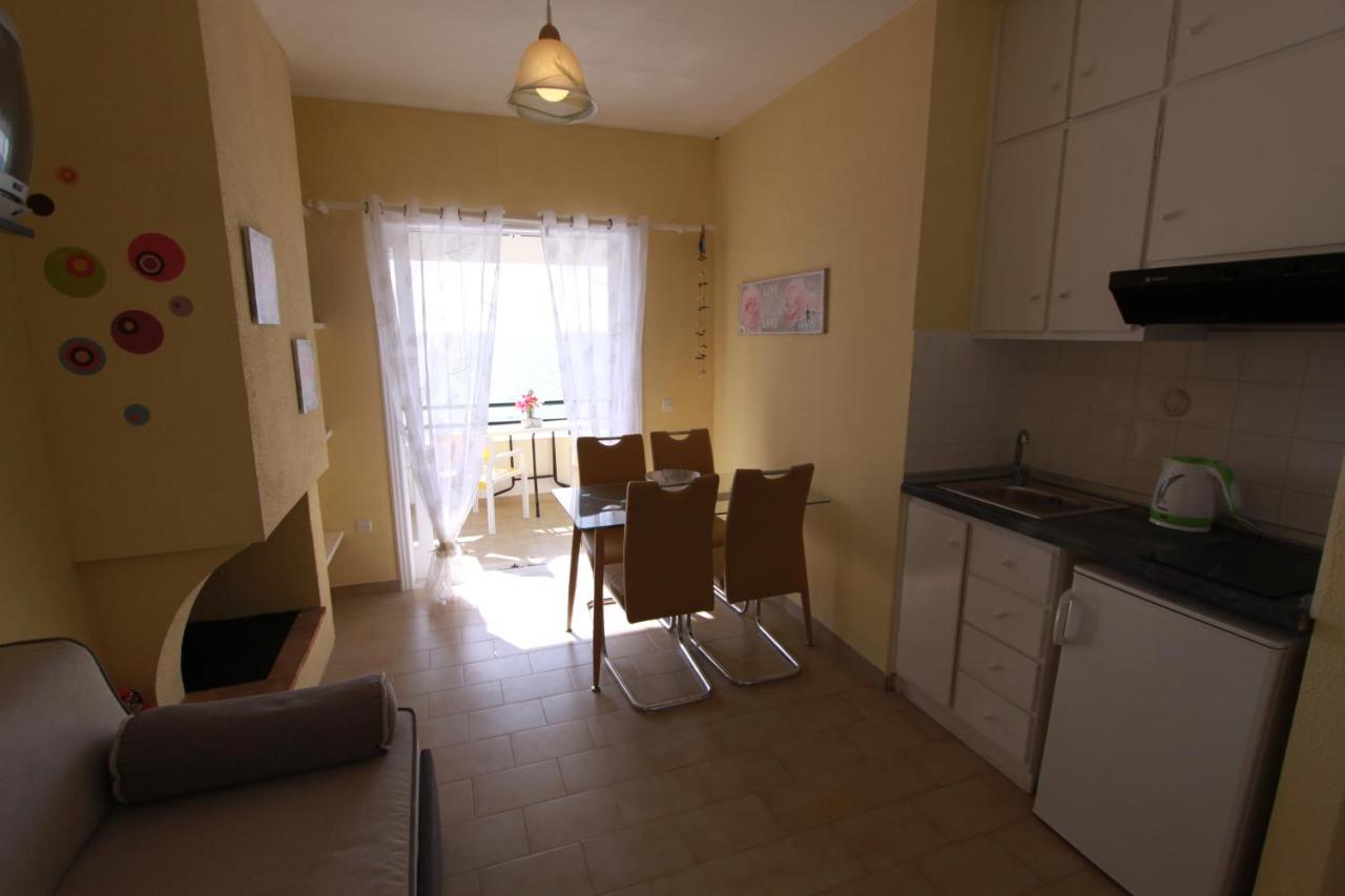 Corfu Glyfada Menigos Beach Apartments Bagian luar foto