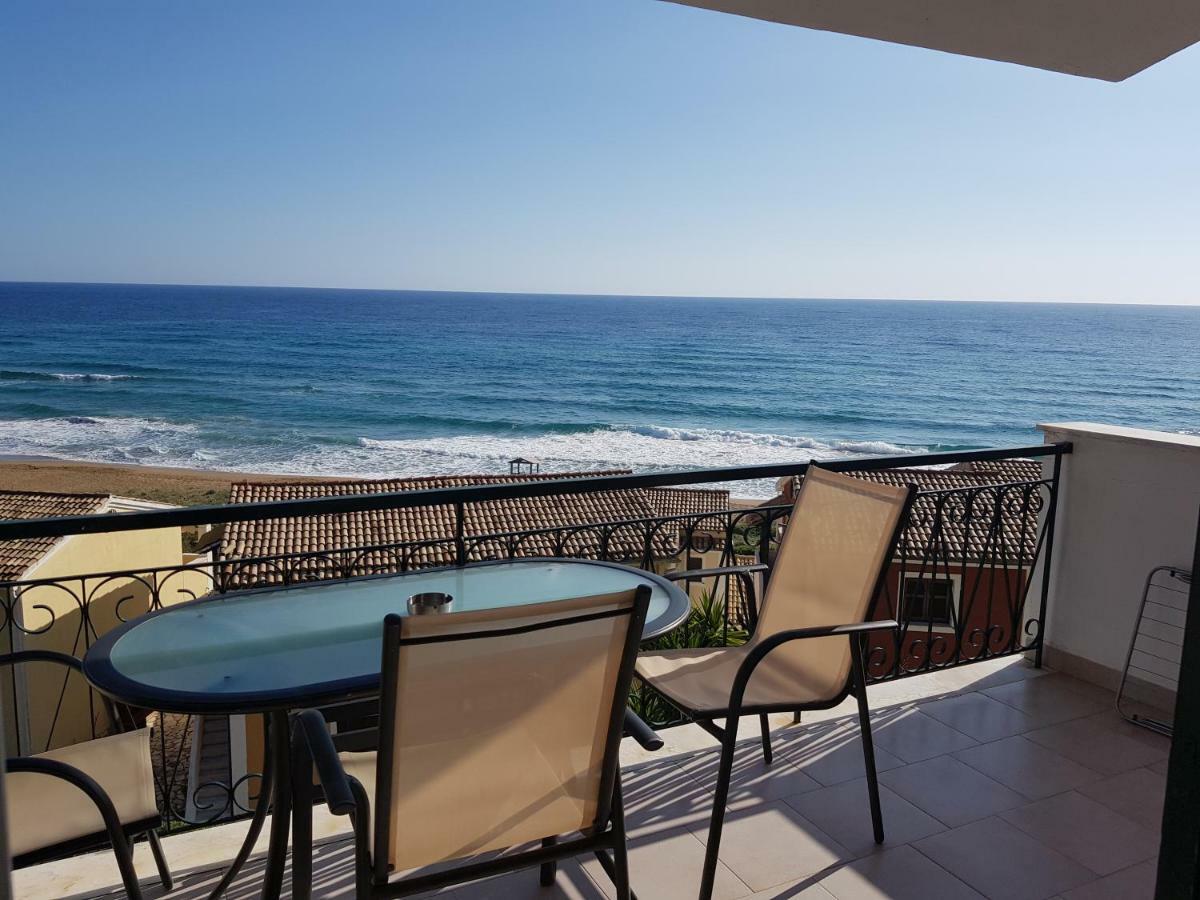 Corfu Glyfada Menigos Beach Apartments Bagian luar foto