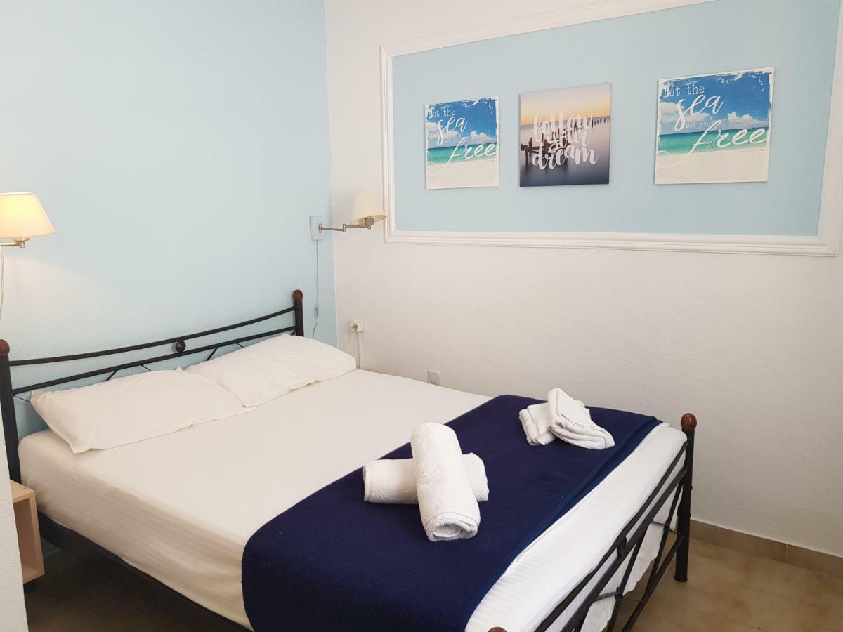 Corfu Glyfada Menigos Beach Apartments Bagian luar foto